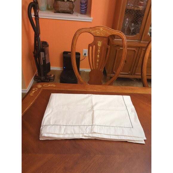 Hilton Hotel Pillowcase Sham White Sateen With Gray Stripe King Set 2 - Picture 8 of 15